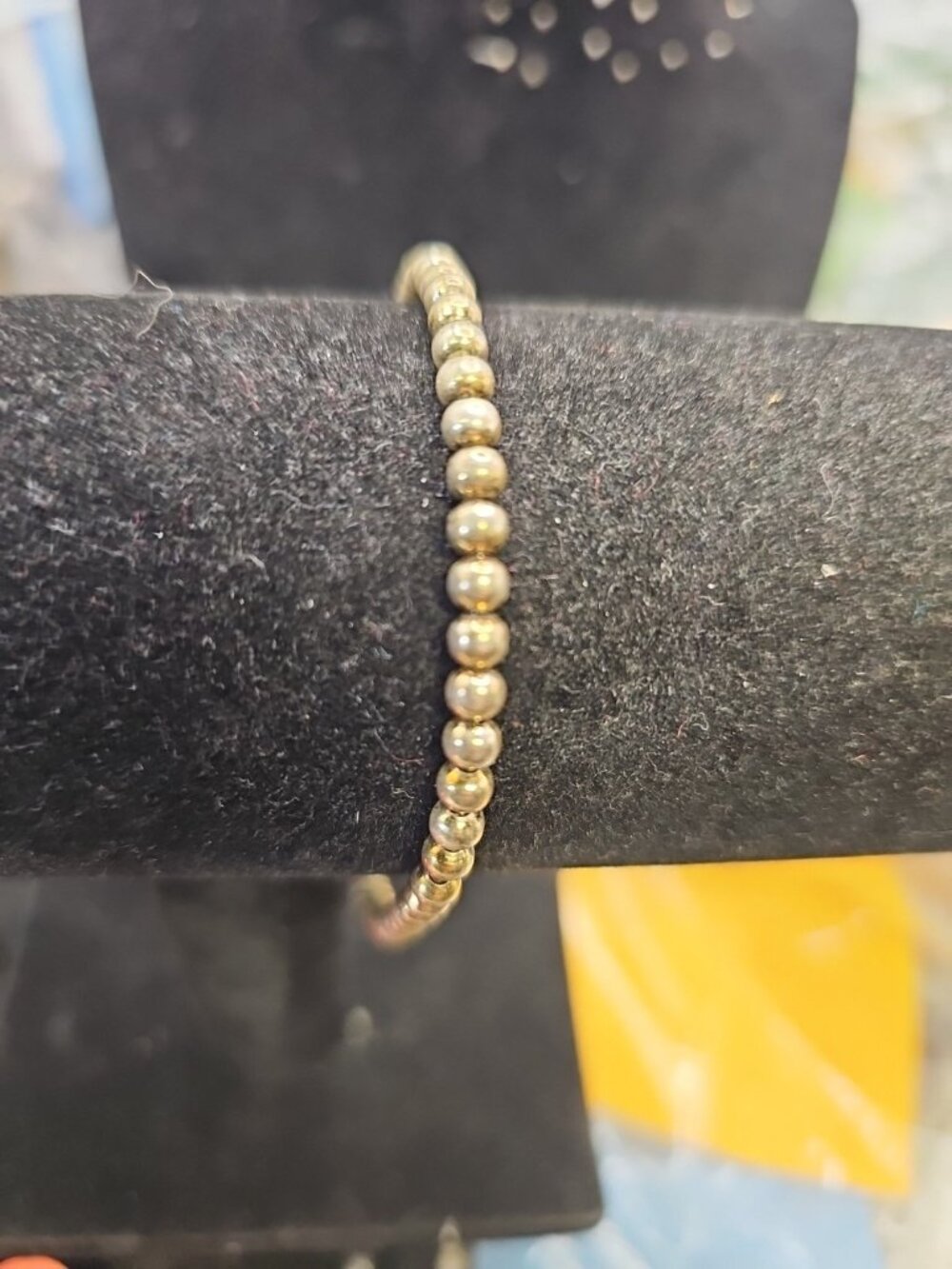 Bracelet Silvertone Beads Lobster Closure 7.75 " Inches